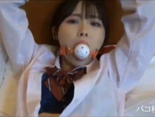 素人宝贝 NoFaceGirl 用反女牛仔式「驾驭」她的男人